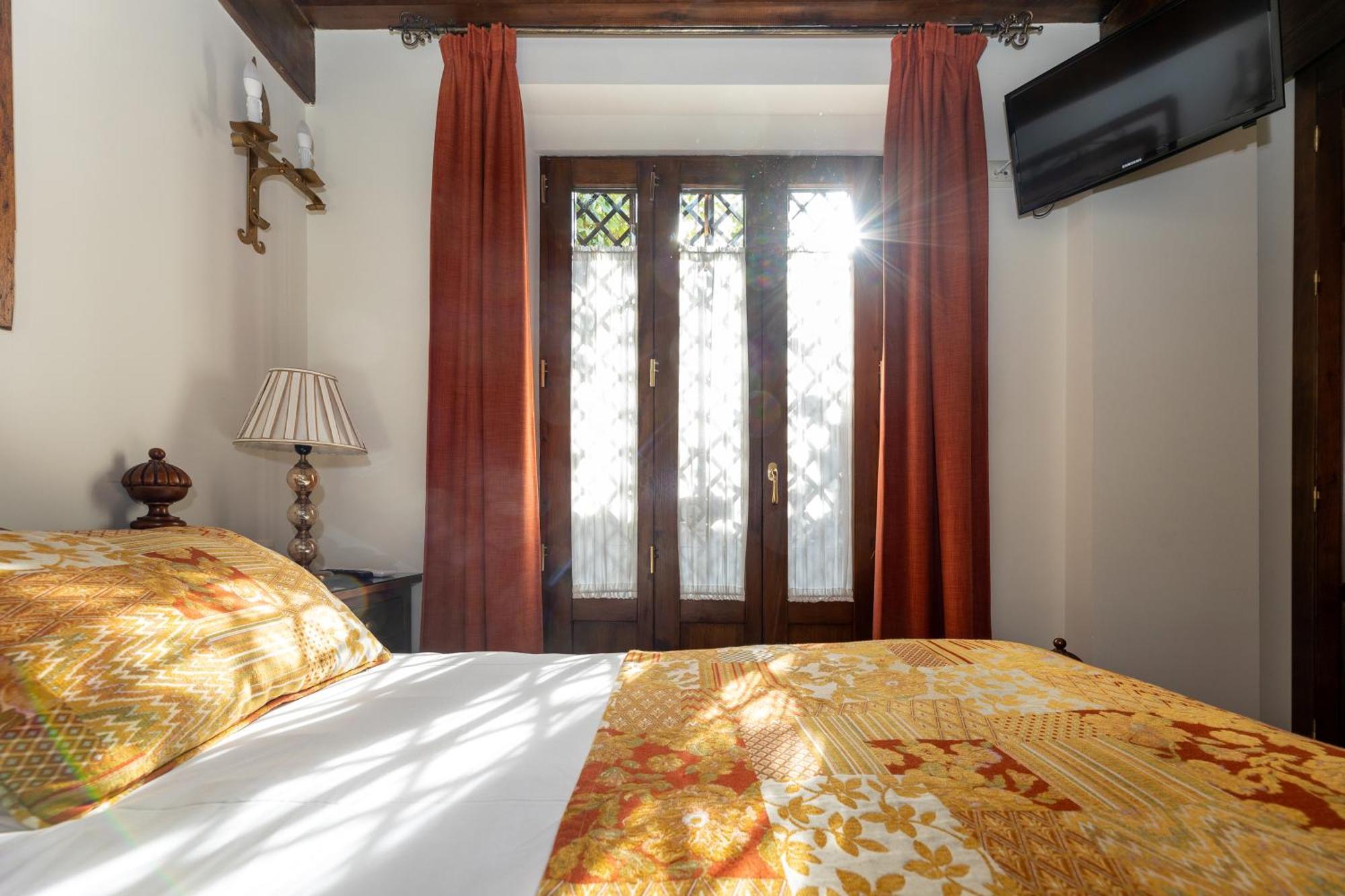 Apartamentos En Pleno Centro, Aljibe Rodrigo Del Campo 2C Granada Dış mekan fotoğraf